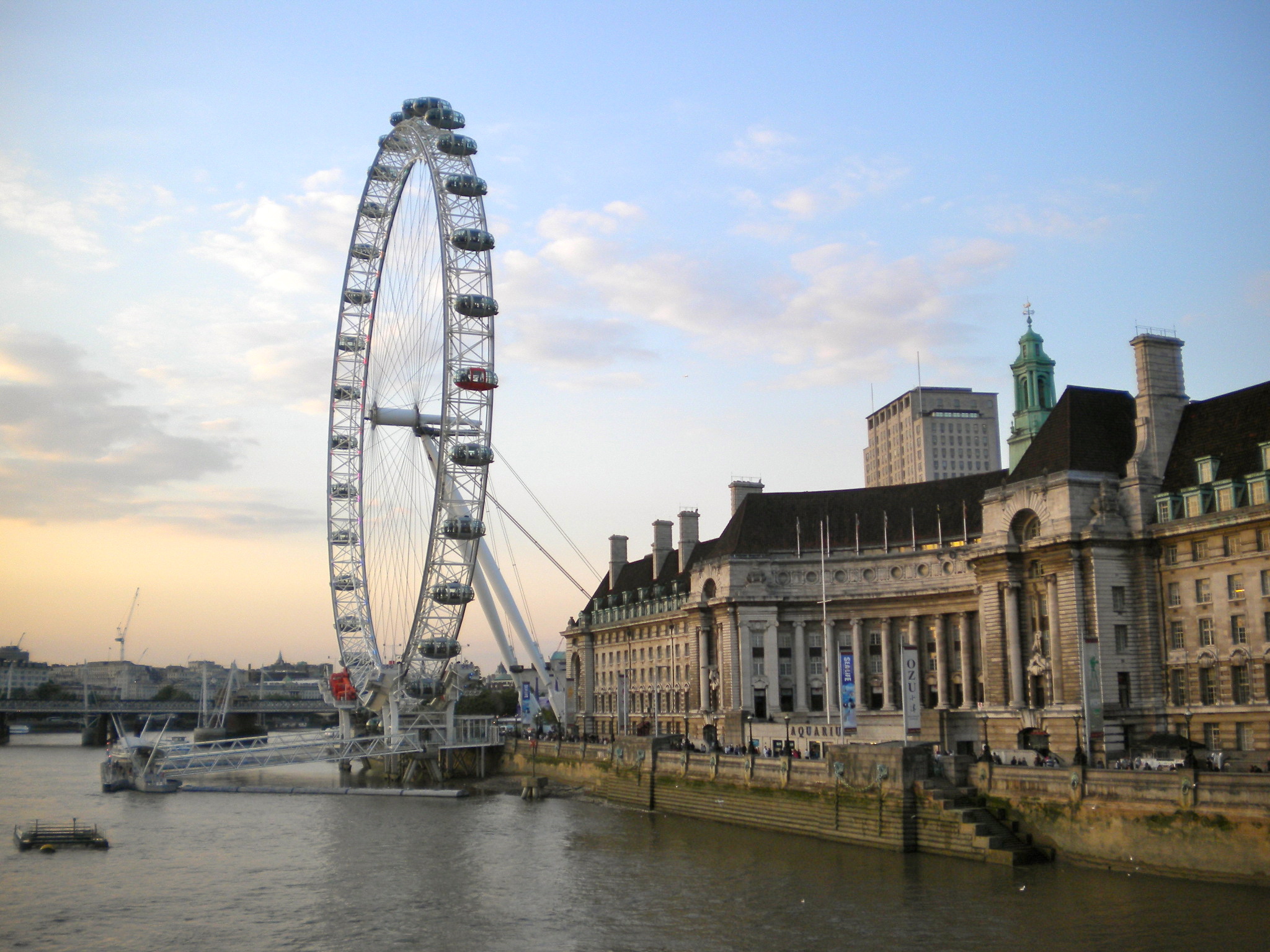 25 Places You Can’t Miss In London - Away With Maja