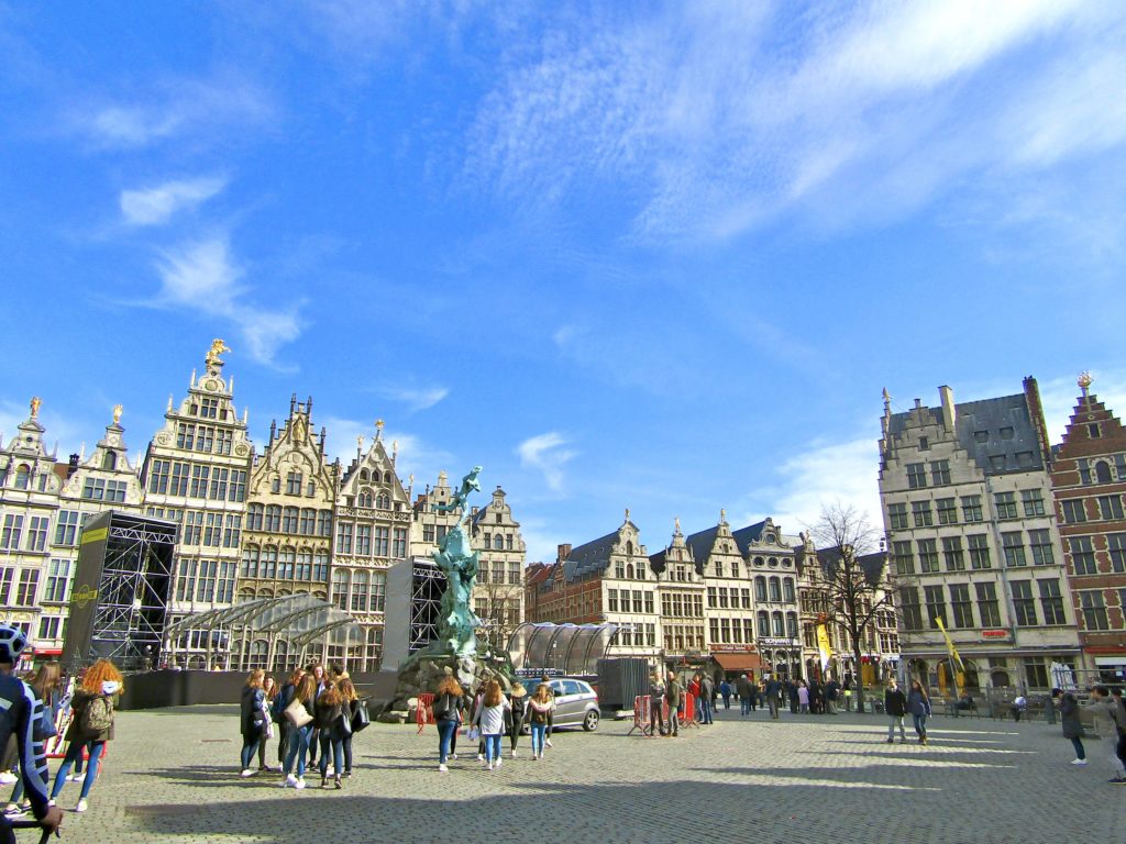 11 Practical Tips For Visiting Brussels - Away With Maja