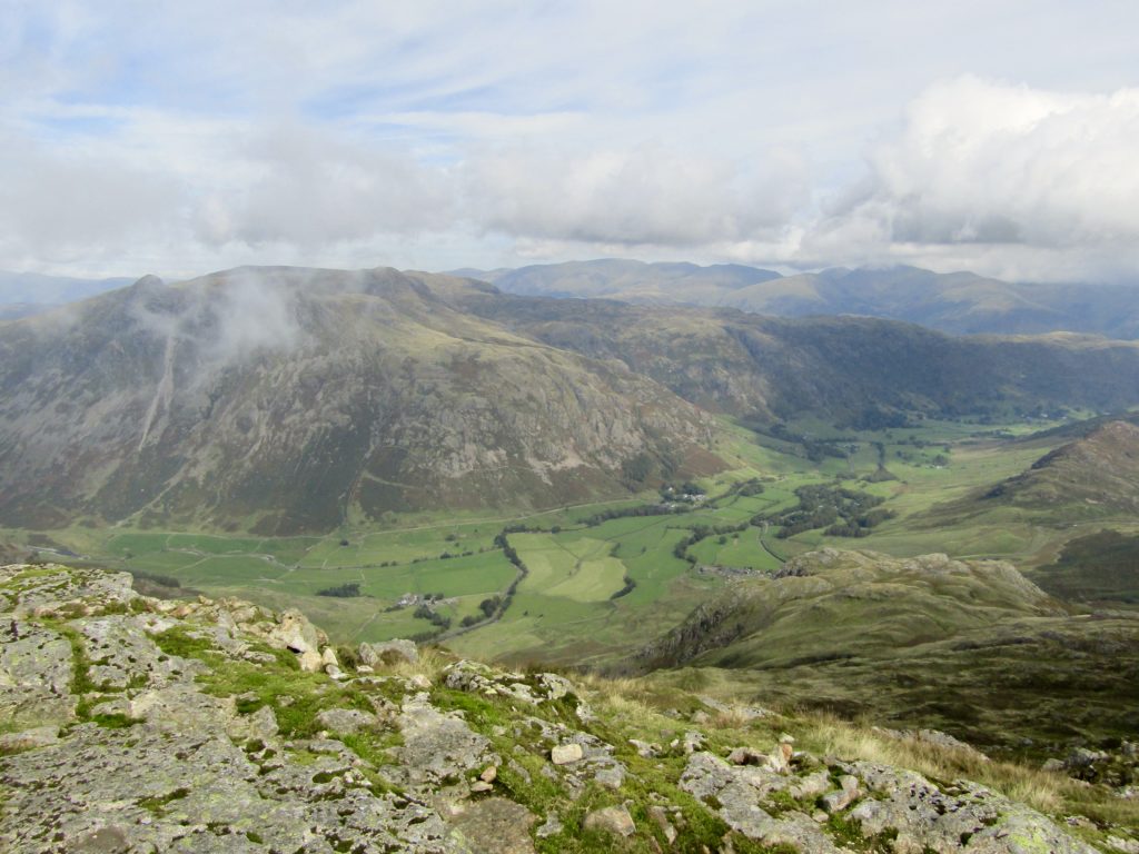 Crinkle Crags in Langdale: A Beautiful Hike in the Lake District - Away ...